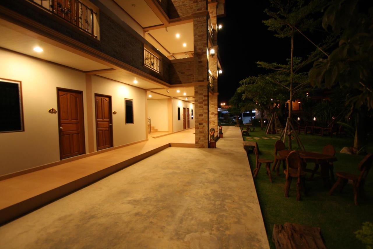 Pn Gold Resort Bangsaen Екстериор снимка
