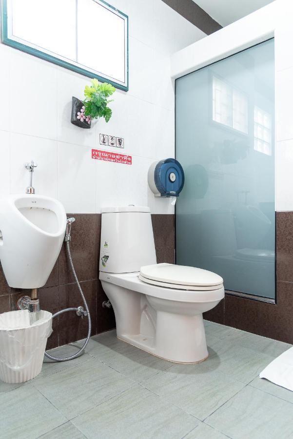 Pn Gold Resort Bangsaen Екстериор снимка