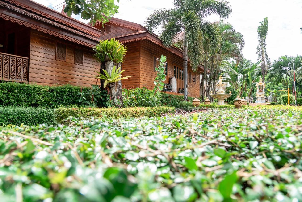 Pn Gold Resort Bangsaen Екстериор снимка