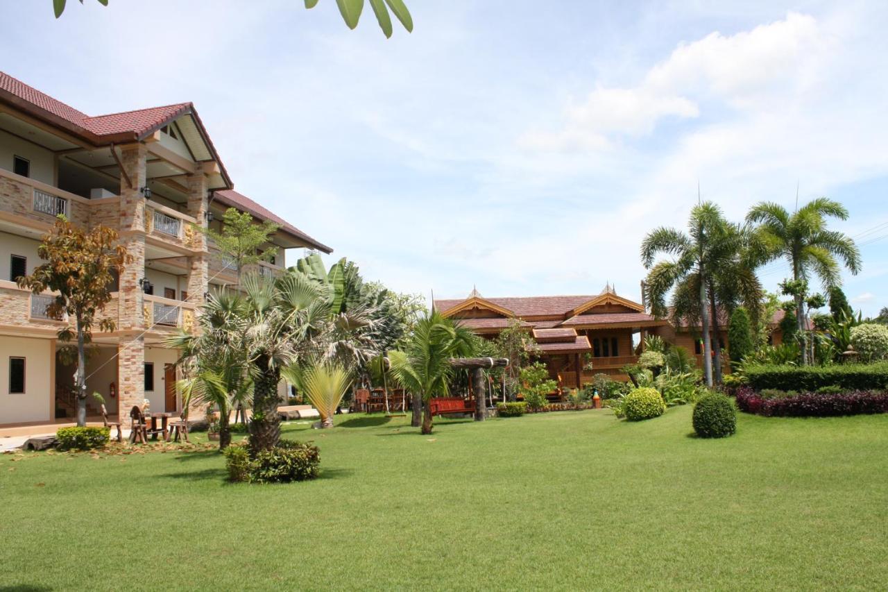 Pn Gold Resort Bangsaen Екстериор снимка