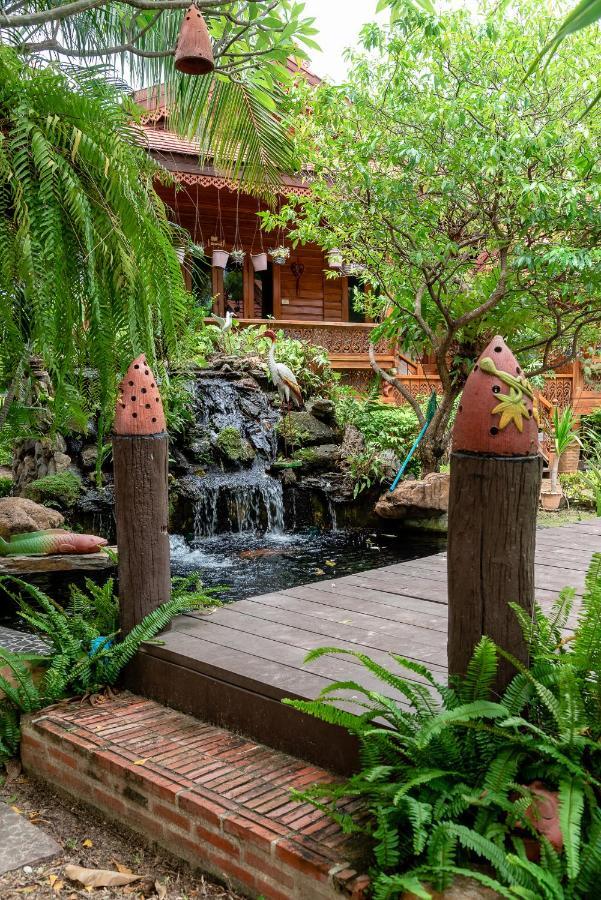 Pn Gold Resort Bangsaen Екстериор снимка