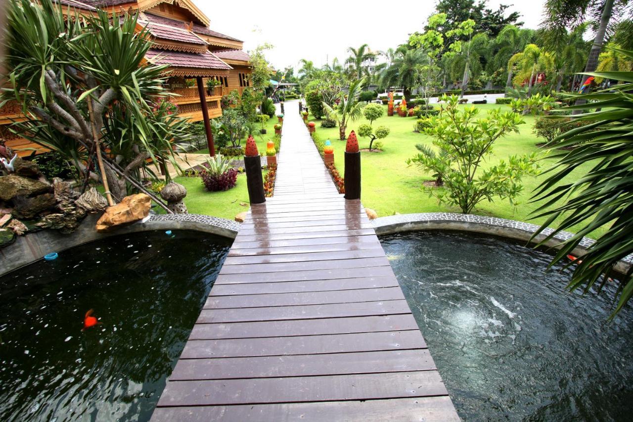Pn Gold Resort Bangsaen Екстериор снимка