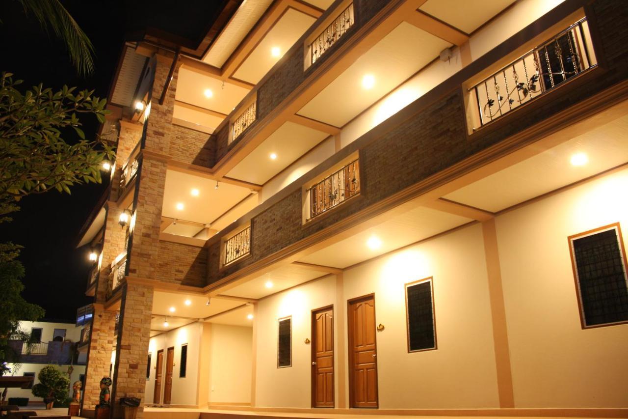 Pn Gold Resort Bangsaen Екстериор снимка